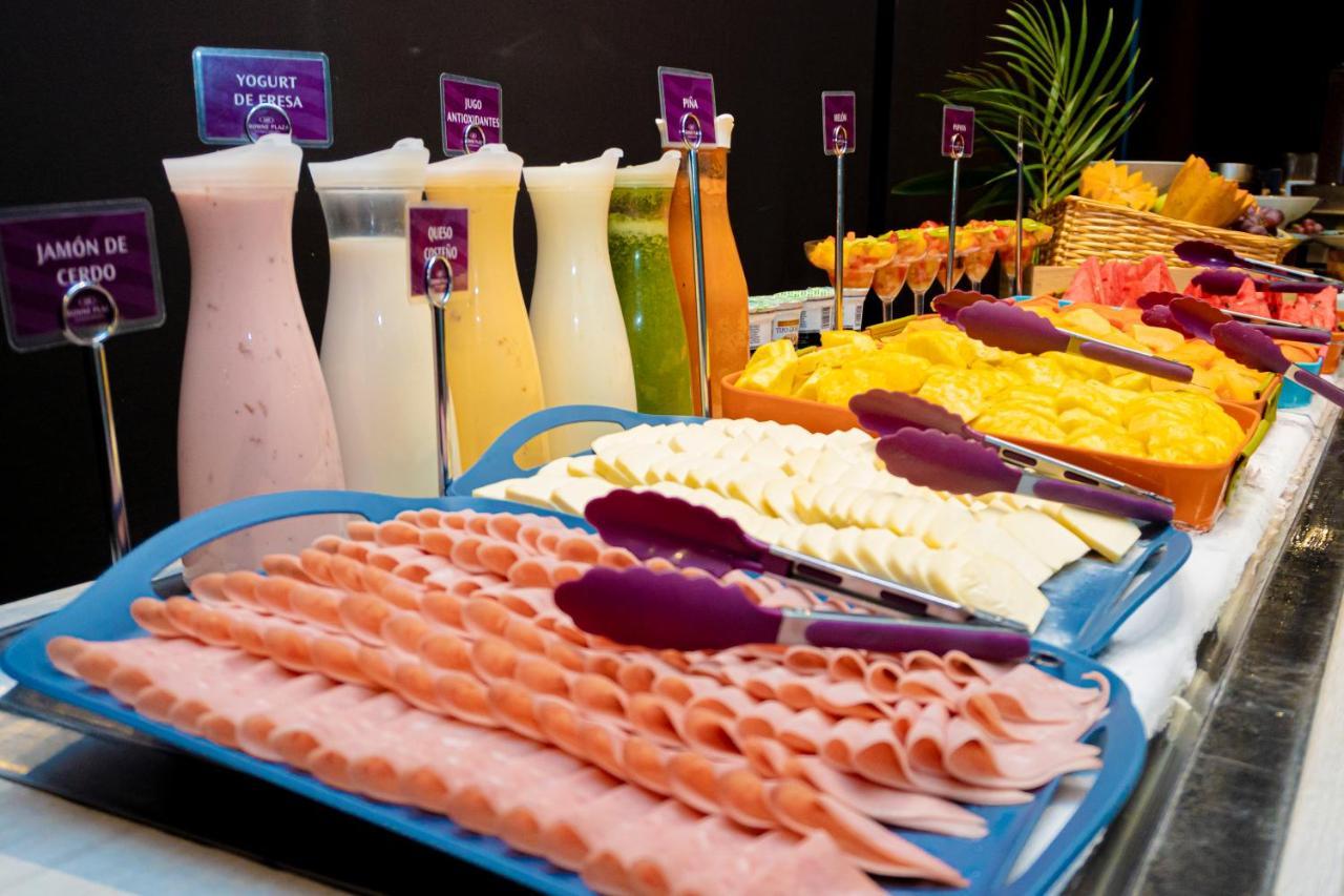 Crowne Plaza Barranquilla By Ihg Hotel Bagian luar foto